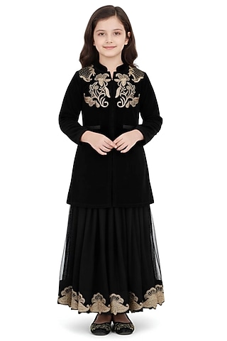 Black Velvet Embroidered Skirt Set For Girls by Alyaansh Couture