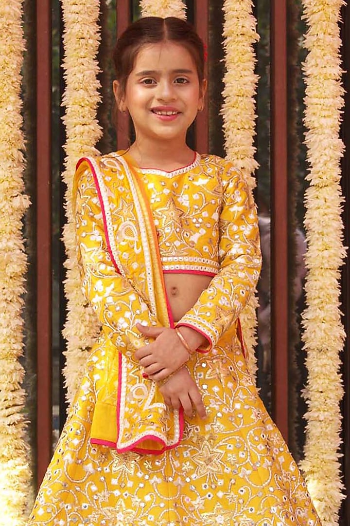 Yellow Raw Silk Cutwork Embroidered Lehenga Set For Girls by Alyaansh Couture at Pernia's Pop Up Shop