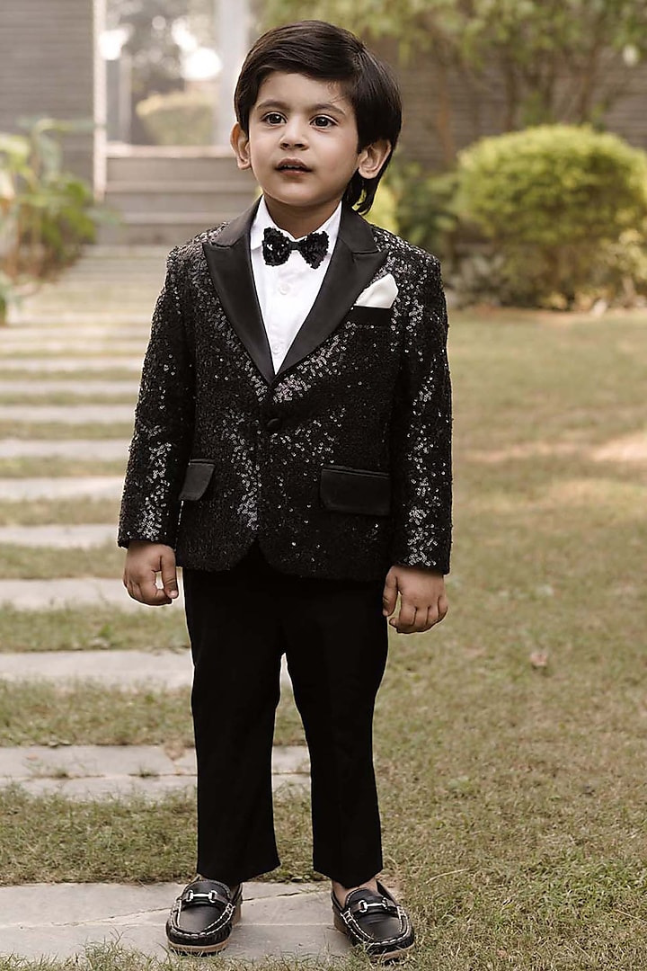 Black Sequins Tuxedo Set For Boys by Alyaansh Couture