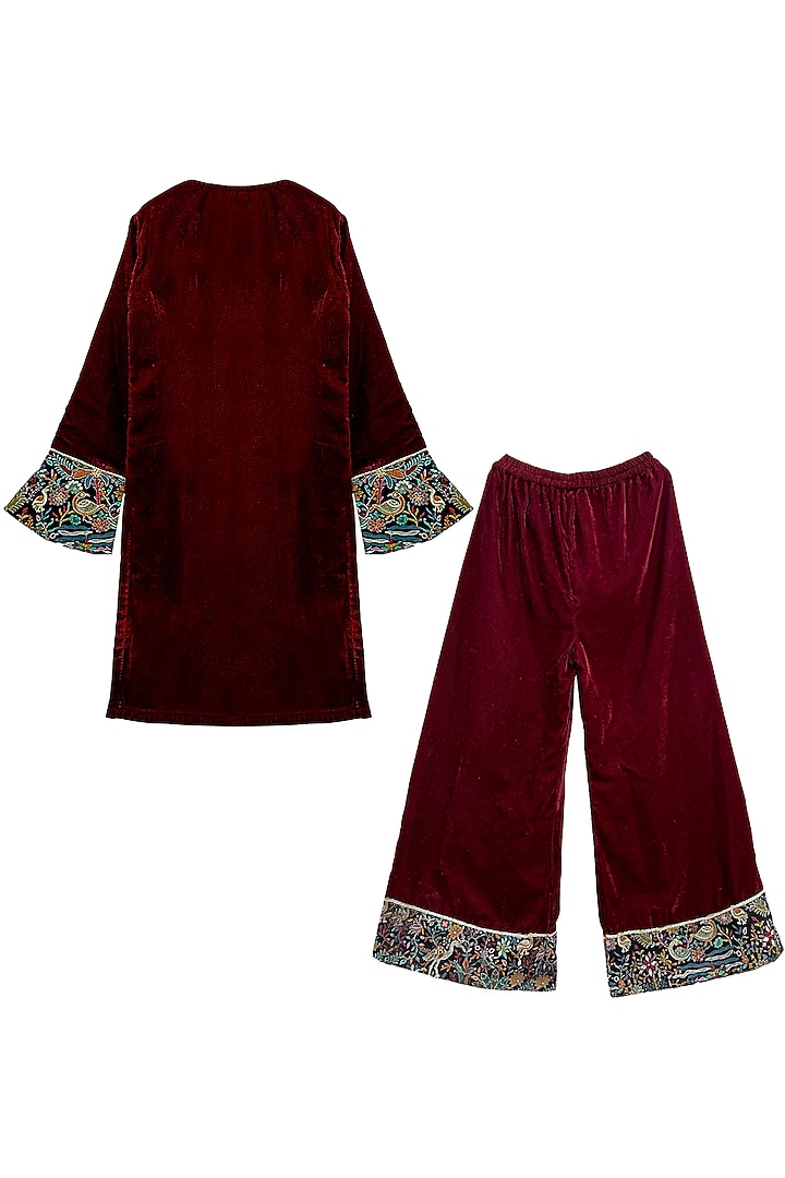 Maroon Velvet Zari Embroidered Kurta Set For Girls by Alyaansh Couture at Pernia's Pop Up Shop
