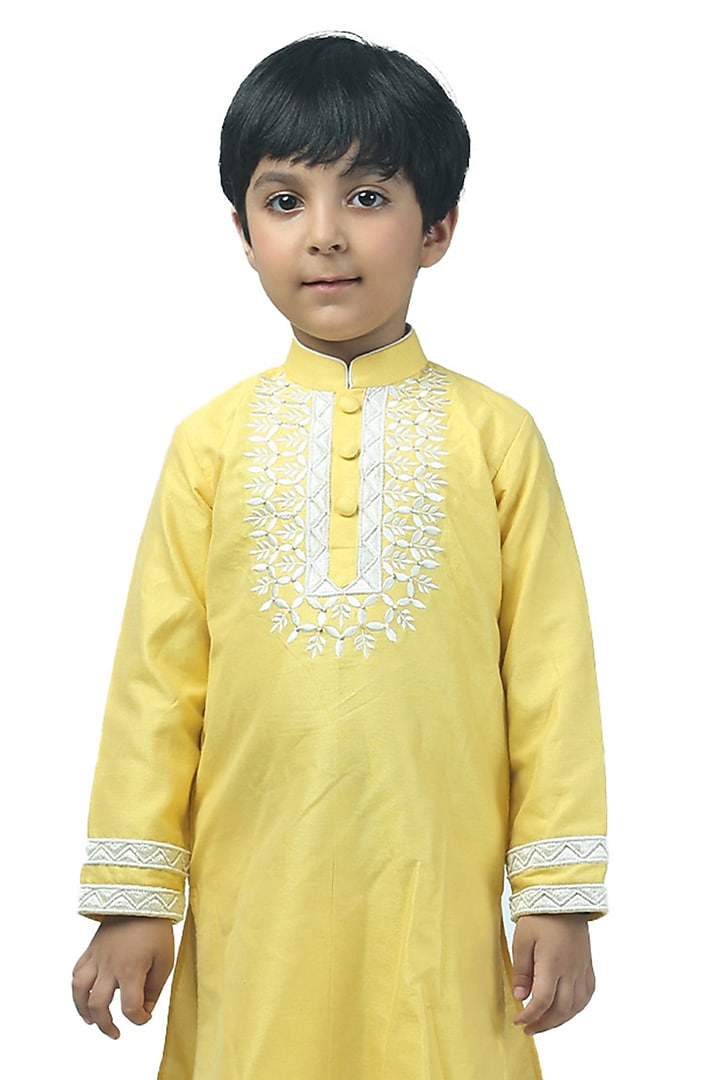 Pastel Yellow Cotton Silk Pearl Embellished Kurta Set For Boys by Alyaansh Couture at Pernia's Pop Up Shop