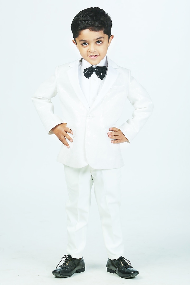White Suiting Sequins Tuxedo Set For Boys by Alyaansh Couture