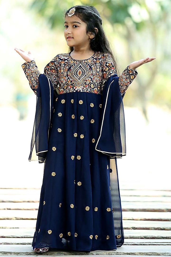 Blue Georgette Thread & Sequins Embroidered Anarkali Set For Girls by Alyaansh Couture at Pernia's Pop Up Shop