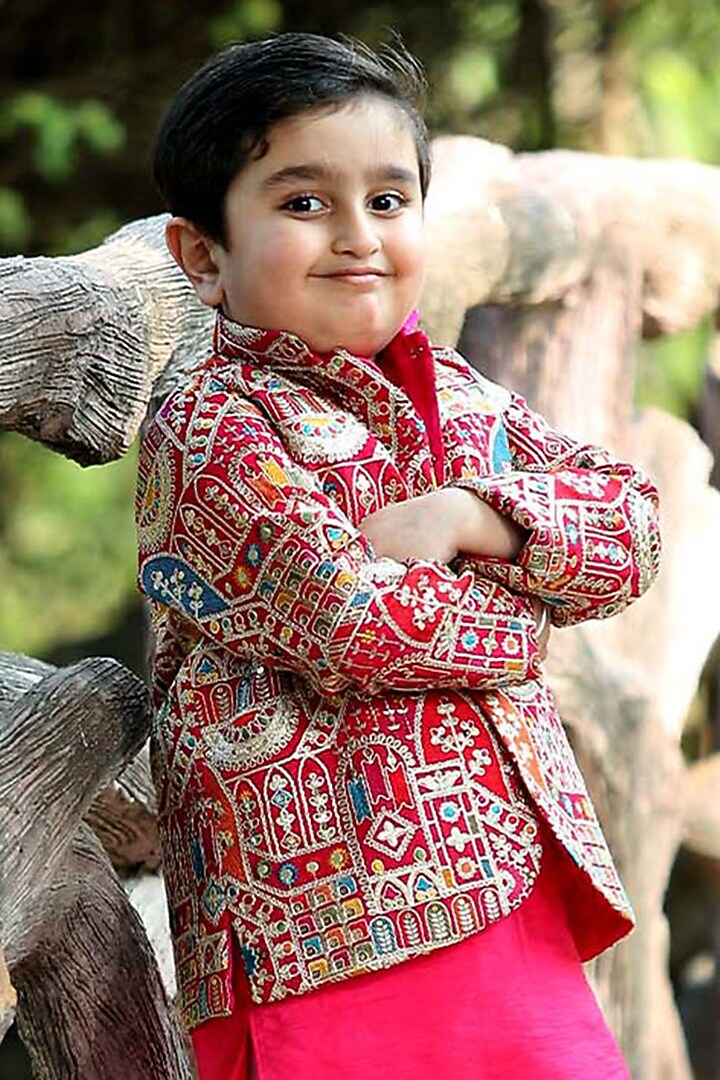 Fuchsia Pink Georgette Floral Thread Work Bundi Jacket Set For Boys by Alyaansh Couture at Pernia's Pop Up Shop