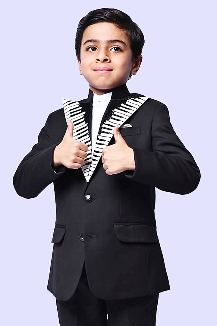 Black Polyester Sequins Tuxedo Set For Boys by Alyaansh Couture at Pernia's Pop Up Shop