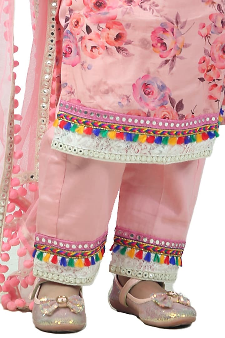 Pink Cotton Floral Printed Kurta Set For Girls by Alyaansh Couture at Pernia's Pop Up Shop