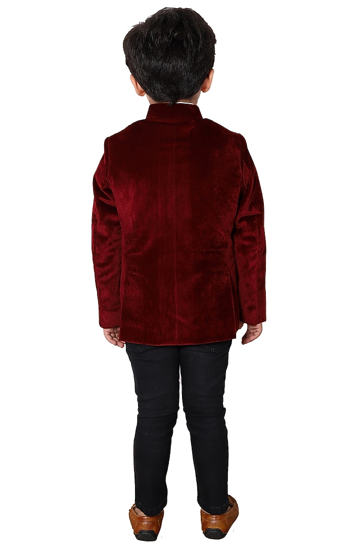 Maroon Velvet Mukaish Work Bandhgala Set For Boys by Alyaansh Couture at Pernia's Pop Up Shop