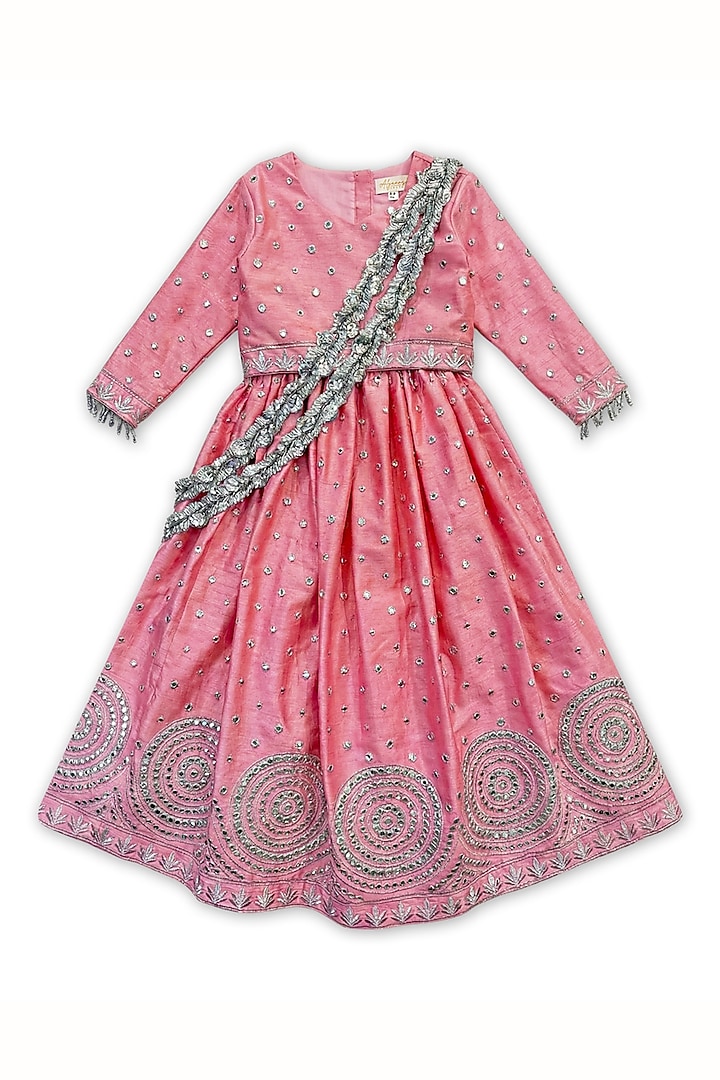 Pink Silk Embroidered Lehenga Set For Girls by Alyaansh Couture at Pernia's Pop Up Shop
