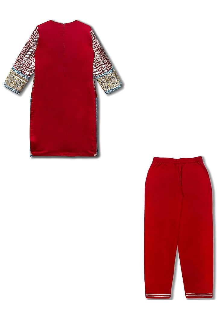 Red Cotton Embroidered & Printed Kurta Set For Girls by Alyaansh Couture at Pernia's Pop Up Shop