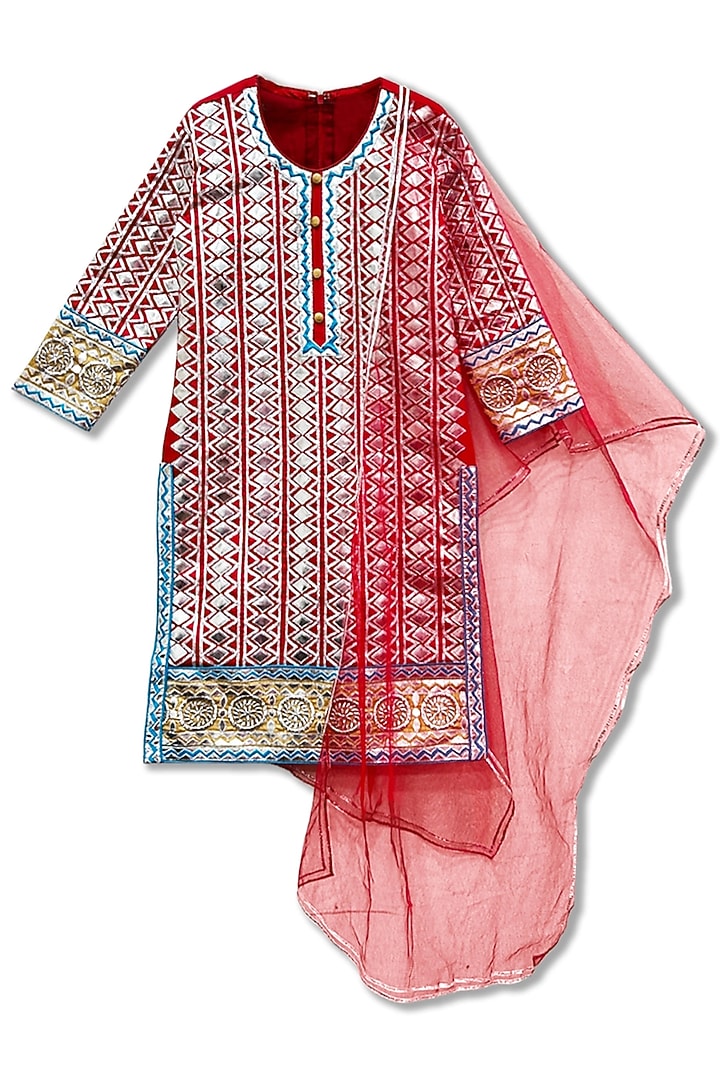 Red Cotton Embroidered & Printed Kurta Set For Girls by Alyaansh Couture at Pernia's Pop Up Shop