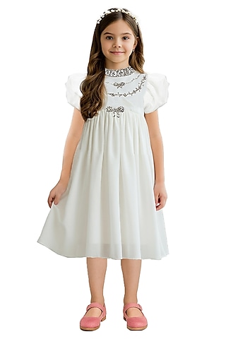 White Organza Embellished Dress For Girls by Alyaansh Couture