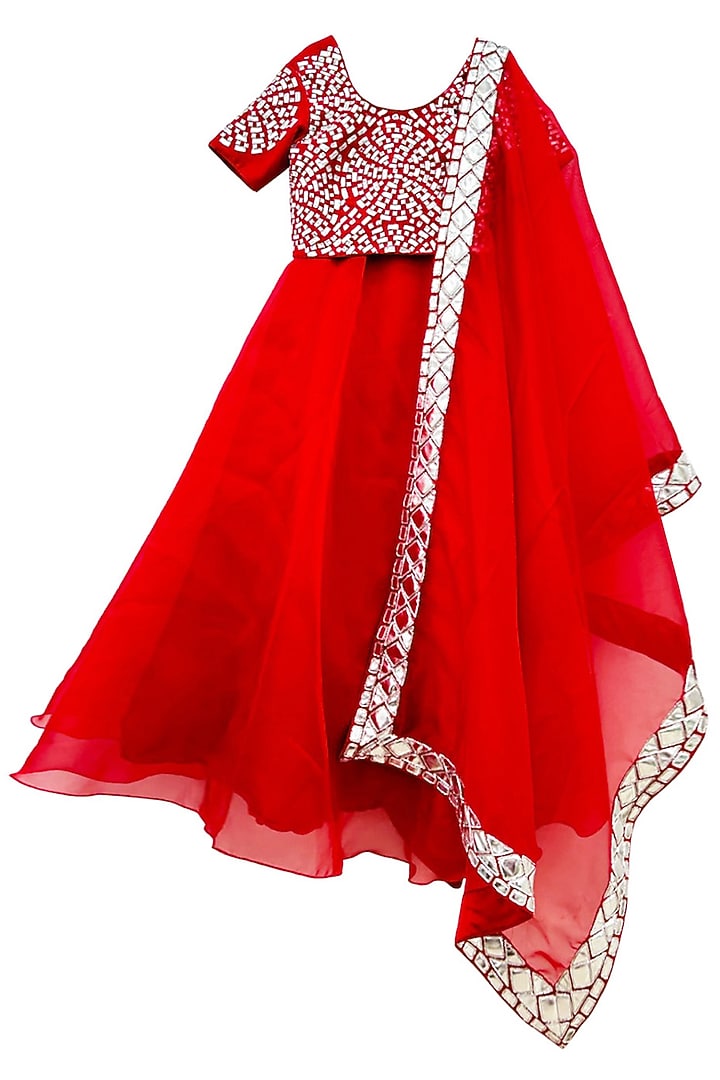 Red Organza Lehenga Set by Alyaansh Couture at Pernia's Pop Up Shop
