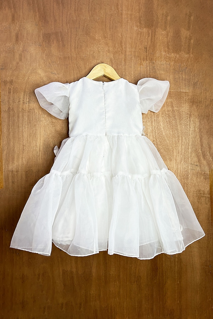 White Organza & Net 3D Floral Embellished Dress For Girls by Alyaansh Couture at Pernia's Pop Up Shop