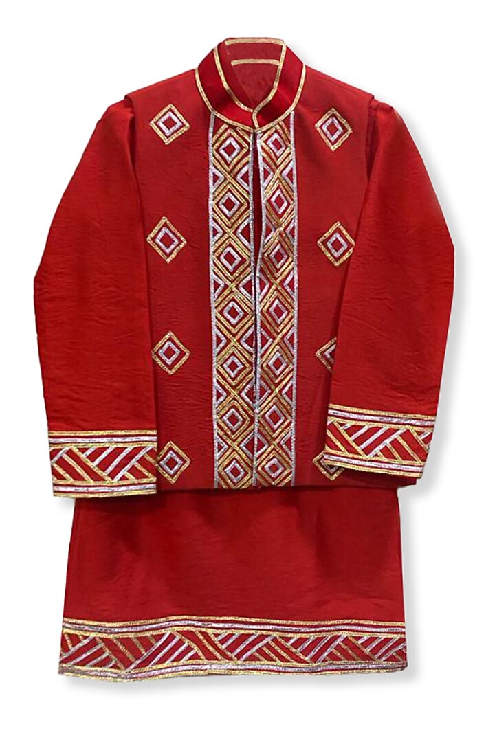 Red Cotton Gota Work Bundi Jacket Set For Boys by Alyaansh Couture at Pernia's Pop Up Shop