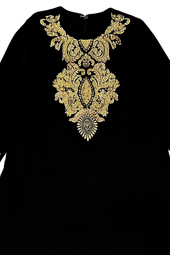 Black Velvet Kurta Set For Girls by Alyaansh Couture at Pernia's Pop Up Shop