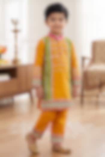 Yellow Taffeta Patchwork Kurta Set For Boys by Alyaansh Couture at Pernia's Pop Up Shop