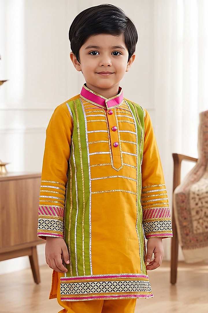 Yellow Taffeta Patchwork Kurta Set For Boys by Alyaansh Couture at Pernia's Pop Up Shop
