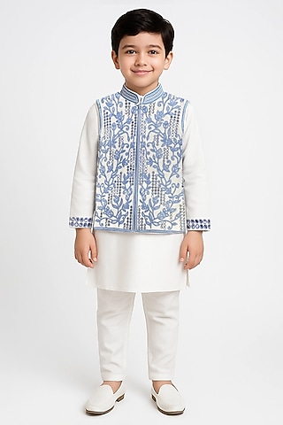 White Glace Cotton Mirror Embroidered Bundi Jacket Set For Boys by Alyaansh Couture