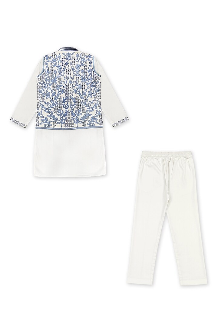 White Glace Cotton Mirror Embroidered Bundi Jacket Set For Boys by Alyaansh Couture at Pernia's Pop Up Shop