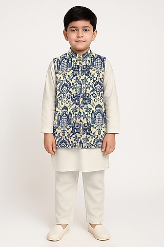 White Cotton & Silk Handwork Bundi Jacket Set For Boys by Alyaansh Couture