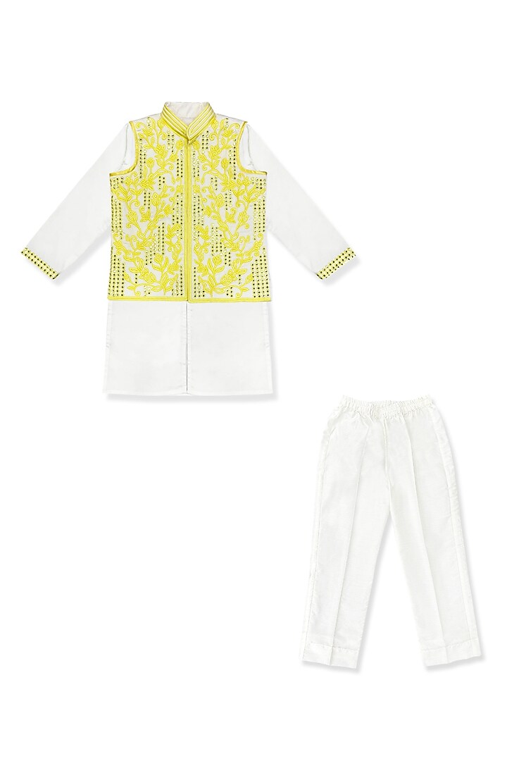 White Glace Cotton Mirror Embroidered Bundi Jacket Set For Boys by Alyaansh Couture at Pernia's Pop Up Shop
