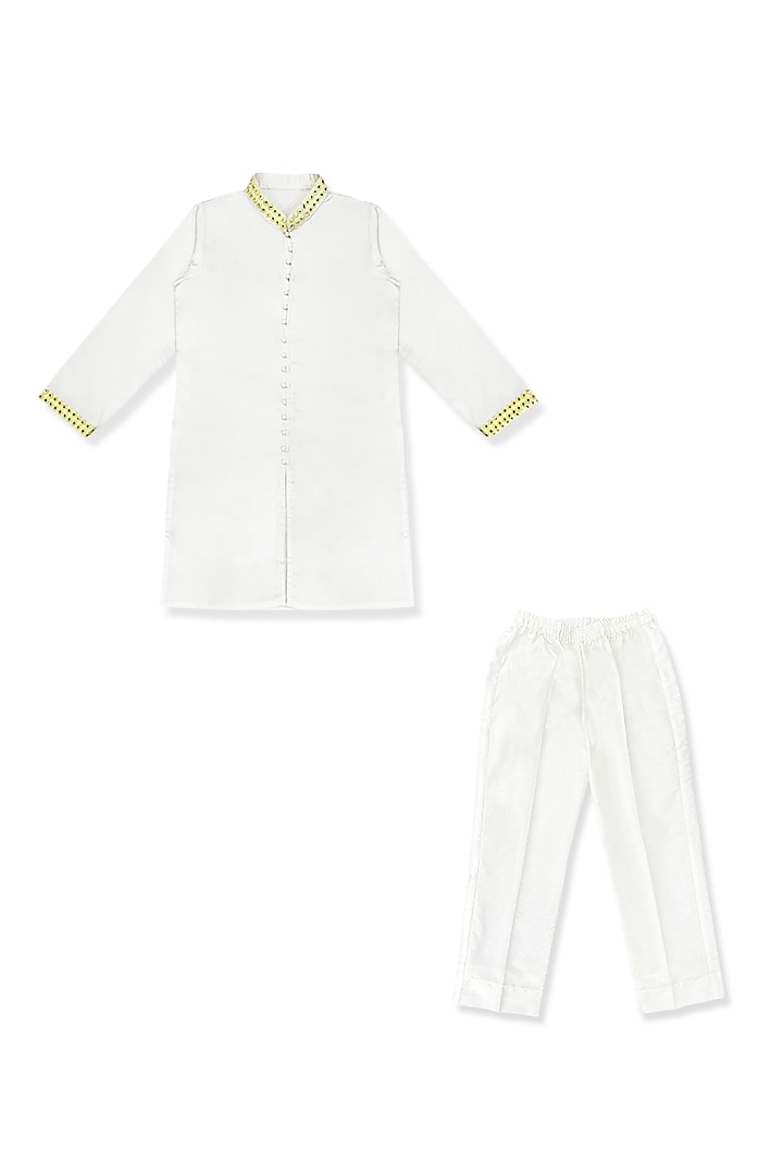 White Glace Cotton Mirror Embroidered Bundi Jacket Set For Boys by Alyaansh Couture at Pernia's Pop Up Shop