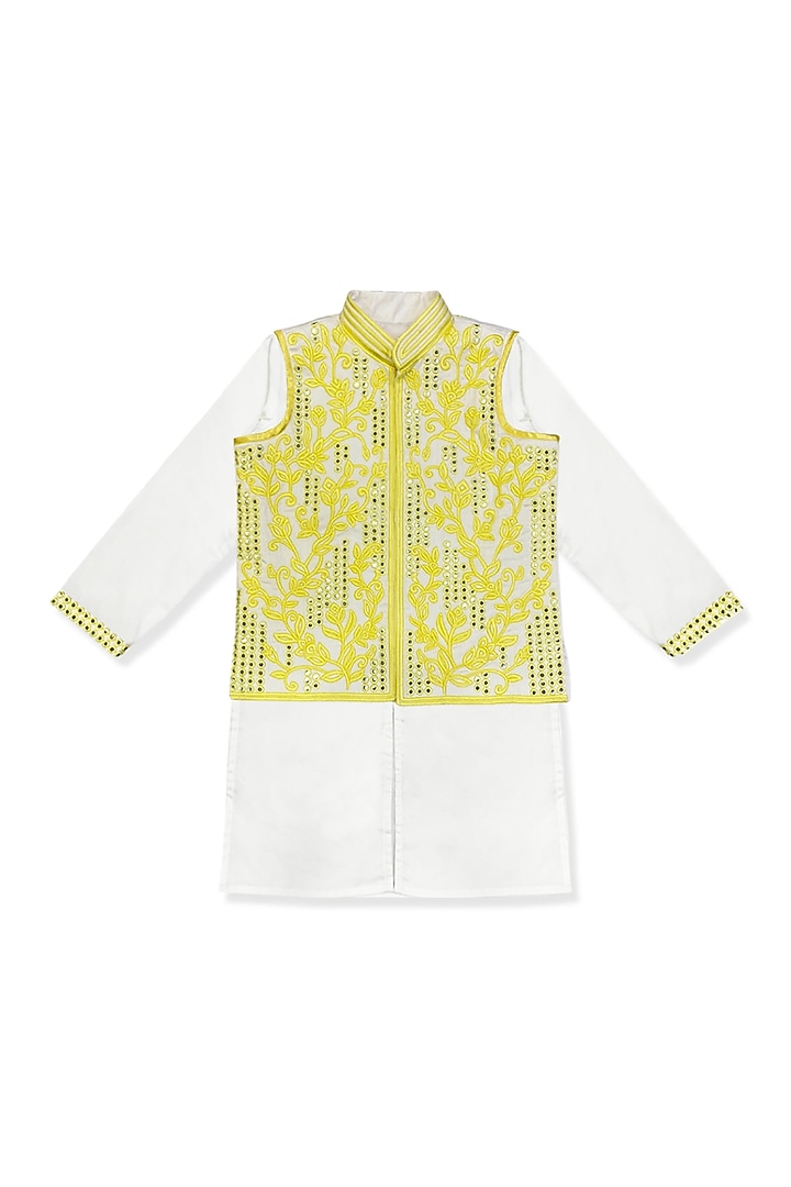 White Glace Cotton Mirror Embroidered Bundi Jacket Set For Boys by Alyaansh Couture at Pernia's Pop Up Shop