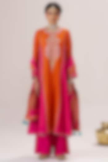 Orange Pure Chanderi Aari Embroidered Kurta Set by Almaari by Pooja Patel at Pernia's Pop Up Shop