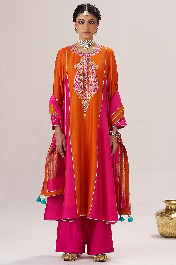 Orange Pure Chanderi Aari Embroidered Kurta Set by Almaari by Pooja Patel at Pernia's Pop Up Shop