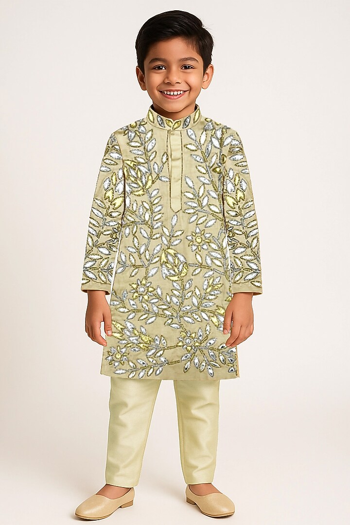 Golden Cotton Silk Floral Embellished Kurta Set For Boys by Alyaansh Couture at Pernia's Pop Up Shop