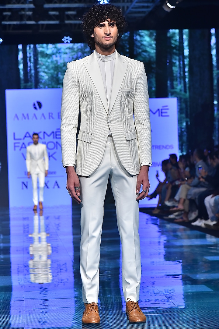 Ivory & Black Pintucked Tuxedo Suit by Amaare