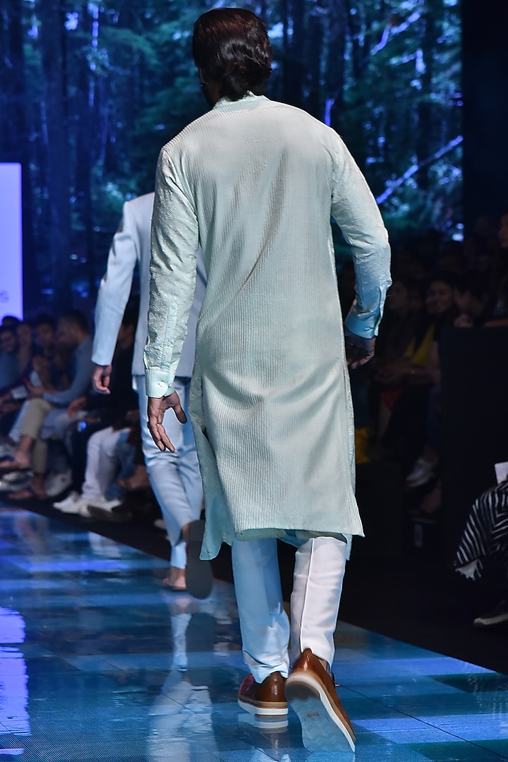 Pista Green Cotton Silk Embroidered Kurta Set by Amaare at Pernia's Pop Up Shop