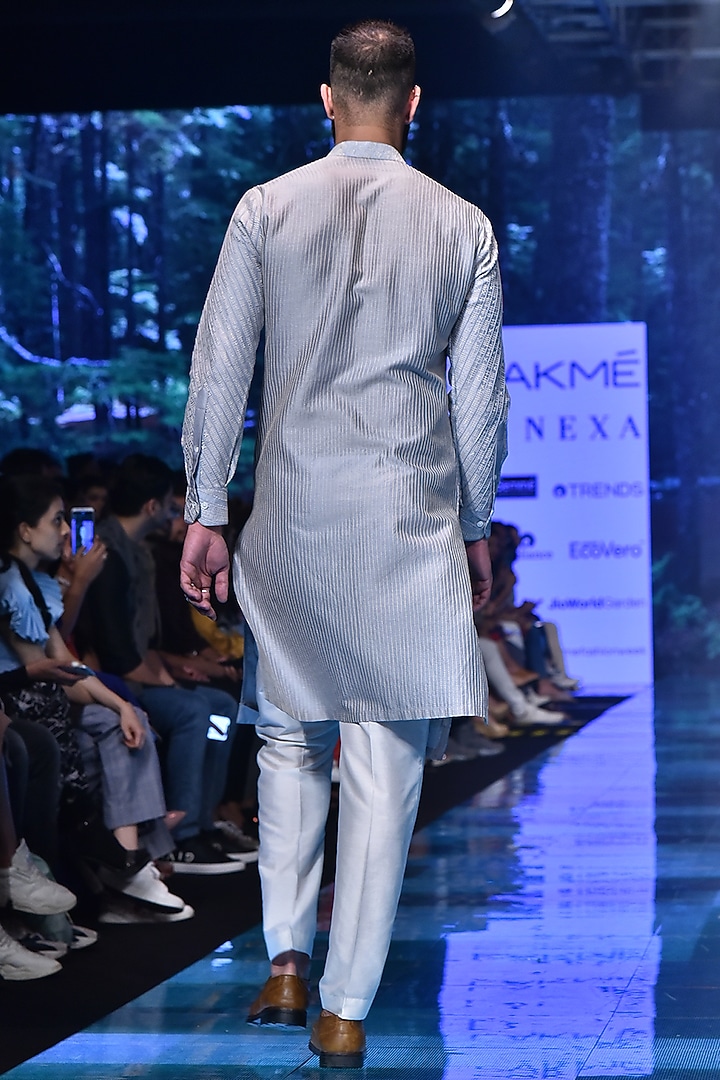 Ice Blue Embroidered Asymmetric Kurta Set by Amaare at Pernia's Pop Up Shop