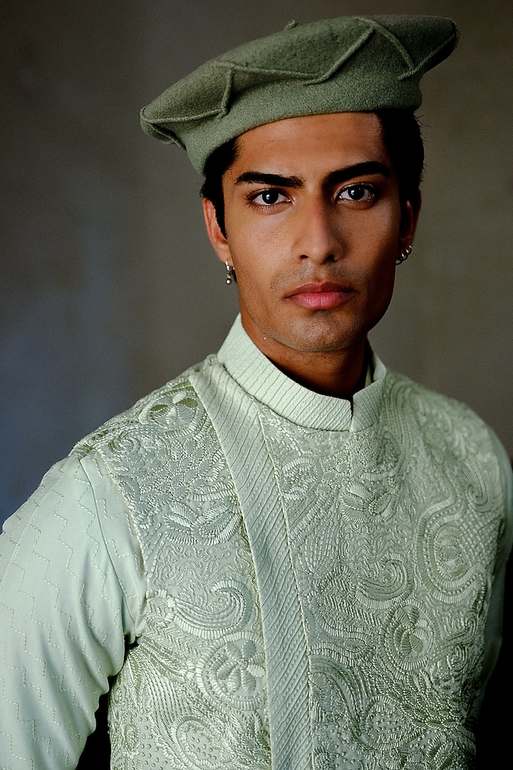 Green Habutai Silk Hand Embroidered Bundi Jacket Set by Amaare at Pernia's Pop Up Shop