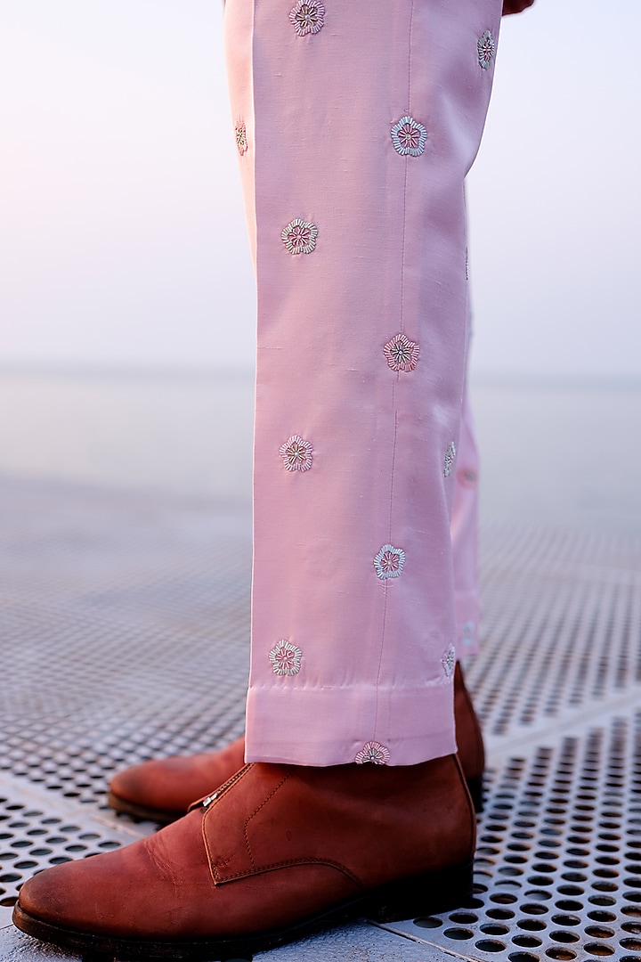 Pink Habutai Silk Hand Embroidered Bundi Jacket Set by Amaare at Pernia's Pop Up Shop