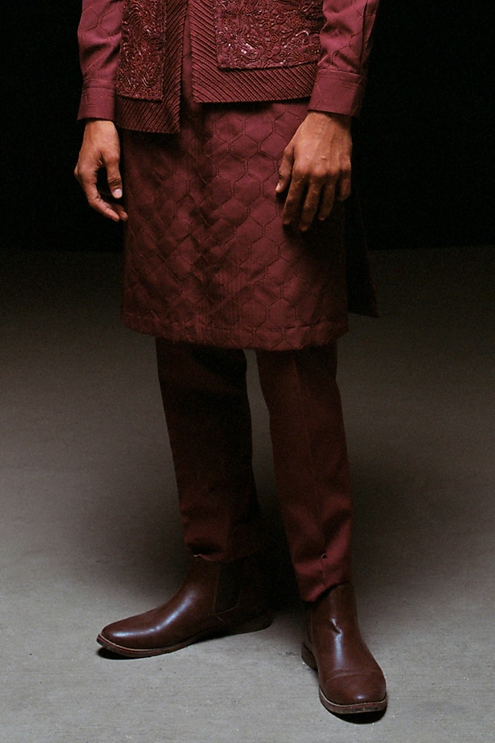 Maroon Silk Hand Embroidered Bundi Jacket Set by Amaare at Pernia's Pop Up Shop