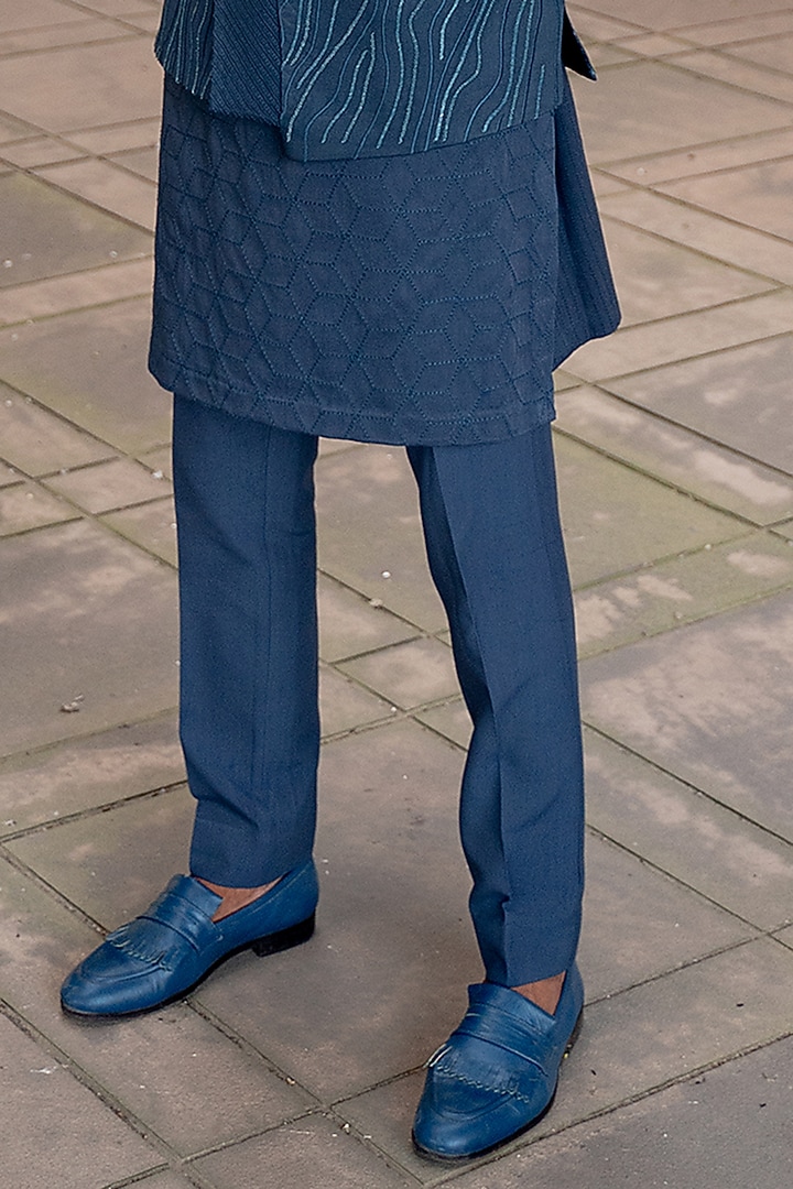 Blue Silk Hand Embroidered Bundi Jacket Set by Amaare at Pernia's Pop Up Shop