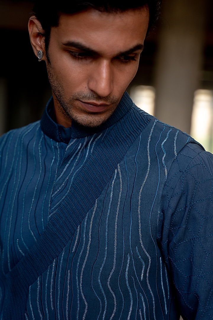 Blue Silk Hand Embroidered Bundi Jacket Set by Amaare at Pernia's Pop Up Shop