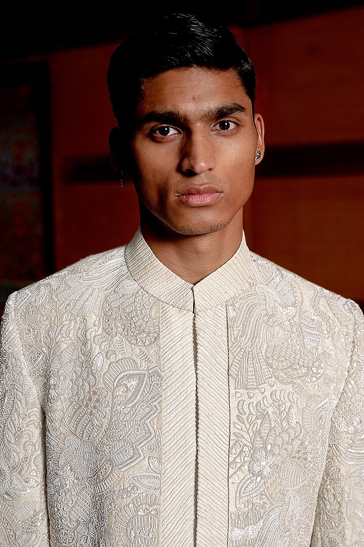 White Silk Hand Embroidered Groom Sherwani Set by Amaare at Pernia's Pop Up Shop
