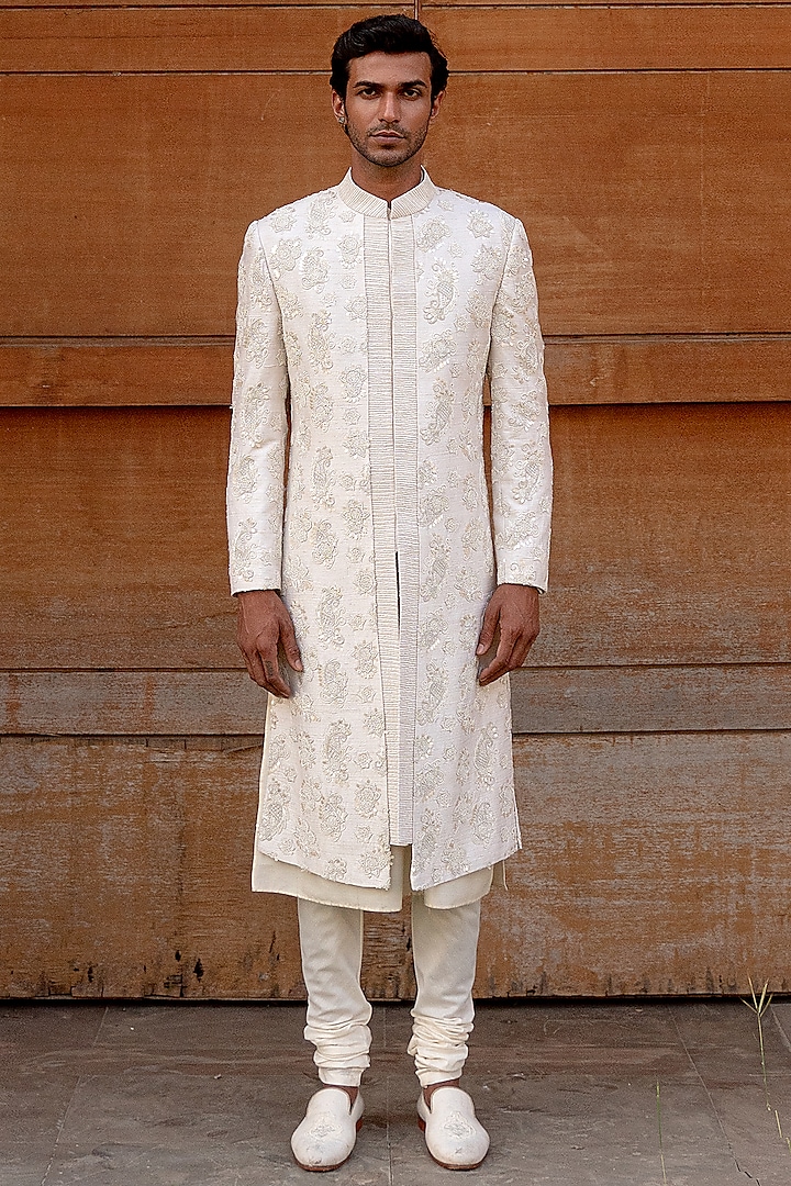 White Silk Hand Embroidered Groom Sherwani Set by Amaare at Pernia's Pop Up Shop