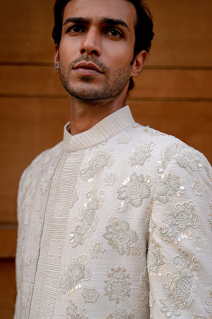 White Silk Hand Embroidered Groom Sherwani Set by Amaare at Pernia's Pop Up Shop