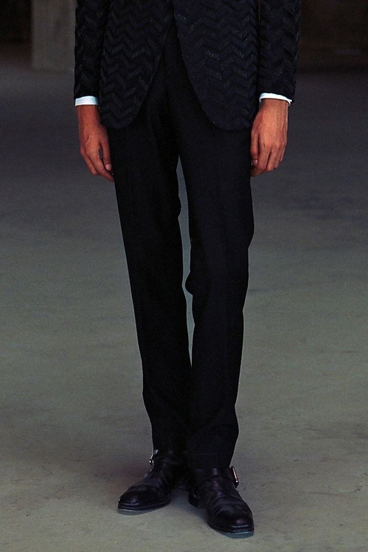 Black Suiting Hand Embroidered Tuxedo Set by Amaare at Pernia's Pop Up Shop