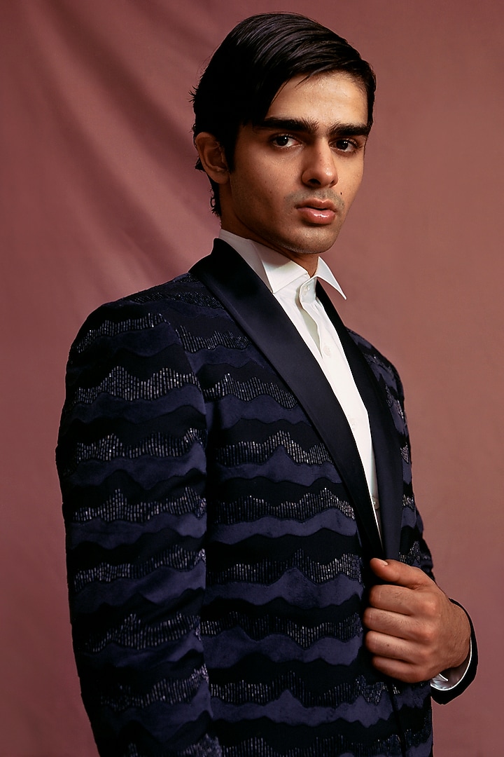 Black Suiting Hand Embroidered Tuxedo Set by Amaare at Pernia's Pop Up Shop