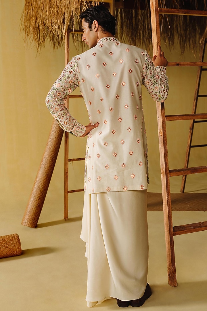 Ivory Silk Tissue Kurta Set by Amaare at Pernia's Pop Up Shop