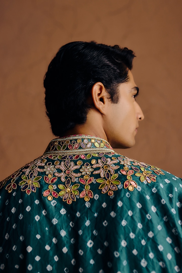 Green Habutai Silk Sequins Embroidered Kurta Set by Amaare at Pernia's Pop Up Shop