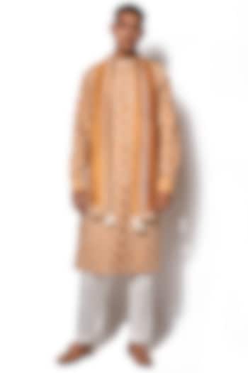 Mustard Yellow Cotton Silk Embroidered Kurta Set by Amaare at Pernia's Pop Up Shop