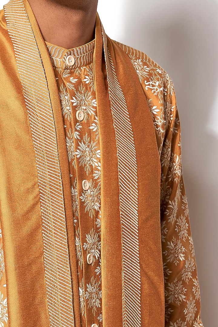 Mustard Yellow Cotton Silk Embroidered Kurta Set by Amaare at Pernia's Pop Up Shop