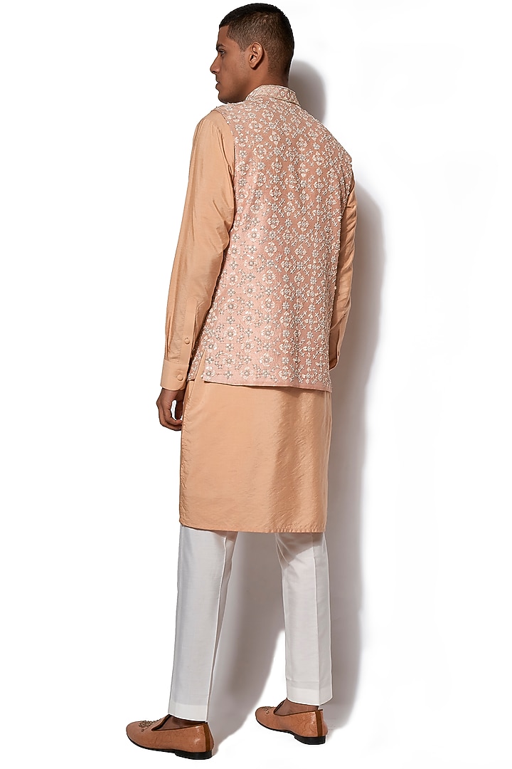 Peach Raw Silk Embroidered Bundi Jacket Set by Amaare at Pernia's Pop Up Shop