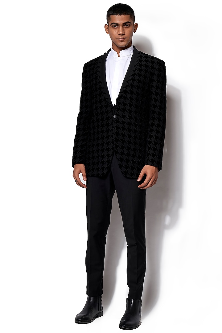 Black Embroidered Tuxedo With Pants by Amaare