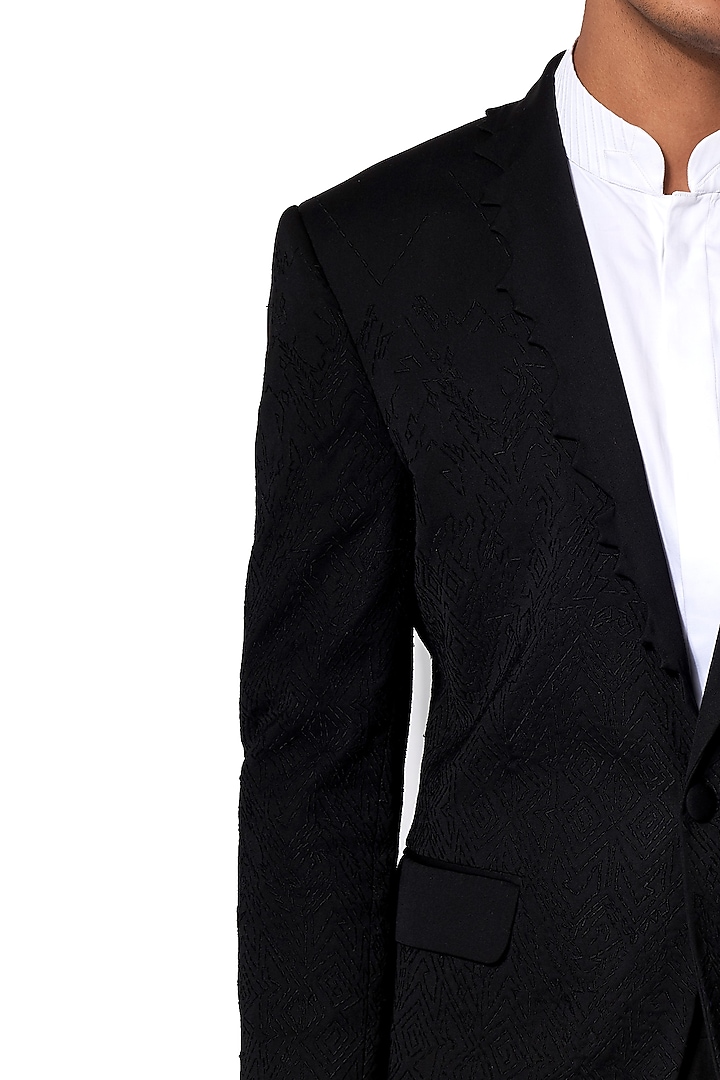 Black Asymmetric Lapel Tuxedo With Pants by Amaare at Pernia's Pop Up Shop